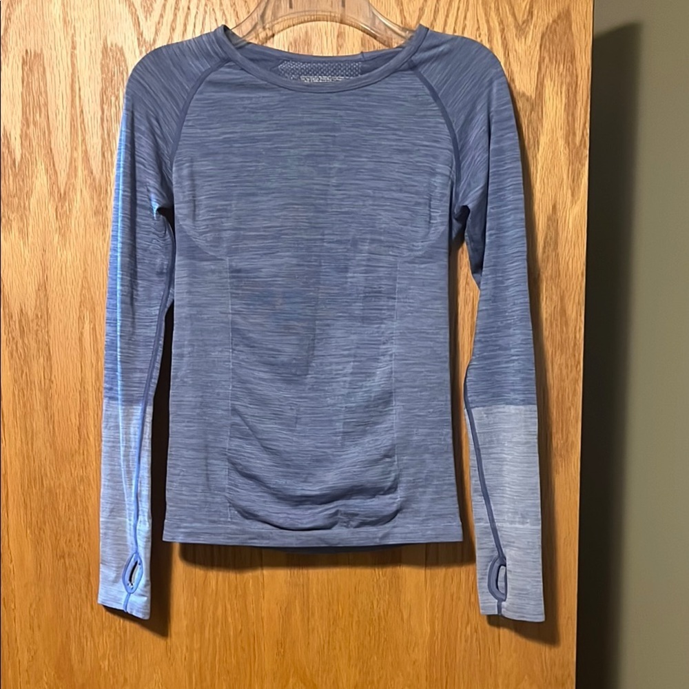 VSX Sport Heathered Blue Top